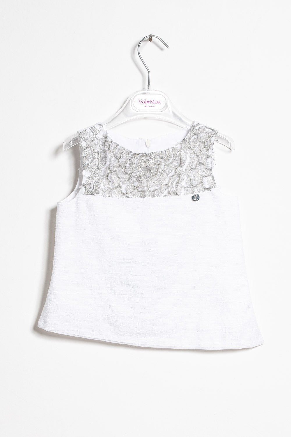ValMax sleeveless top with asymmetrical hem