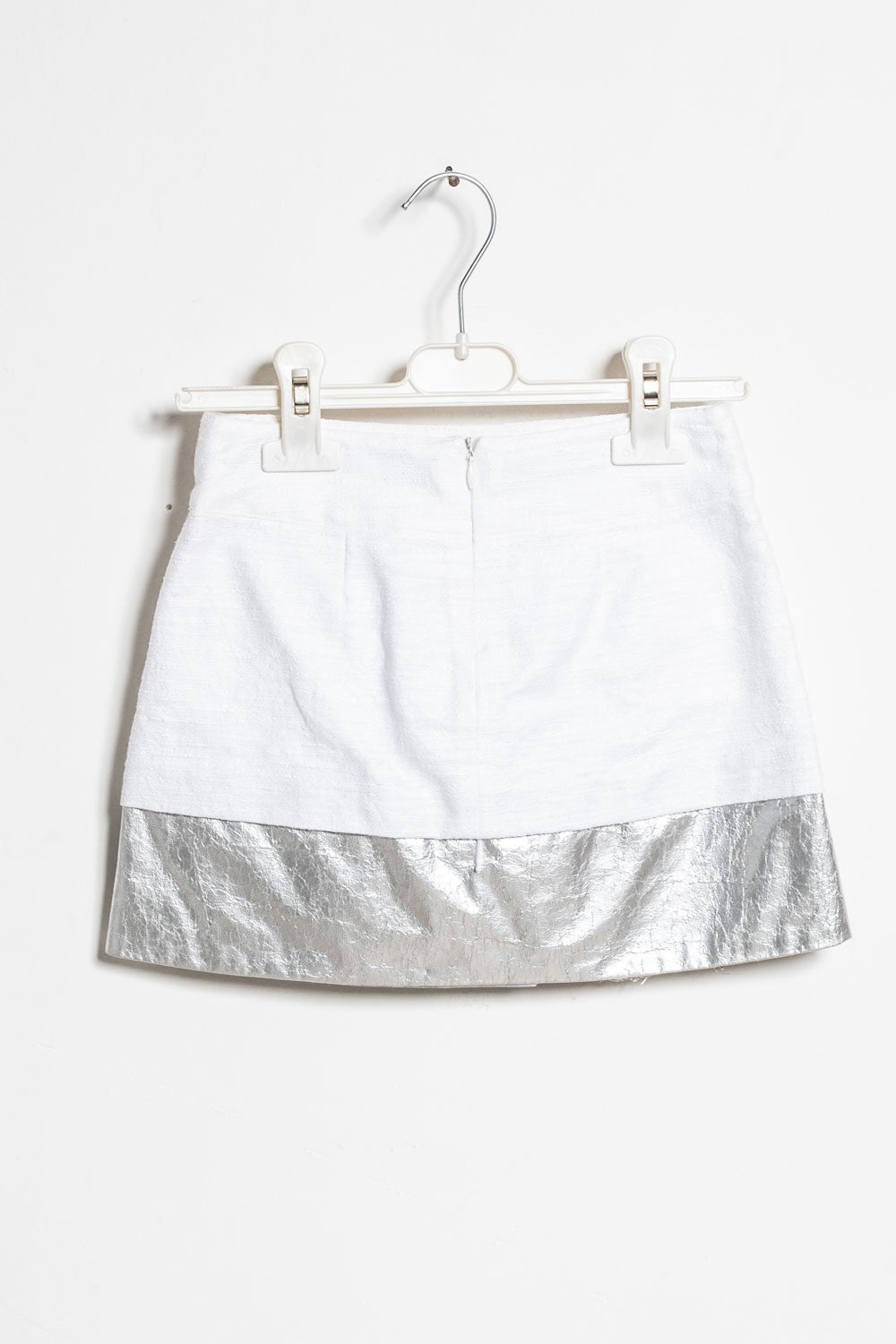 ValMax skirt with coated fabric edge