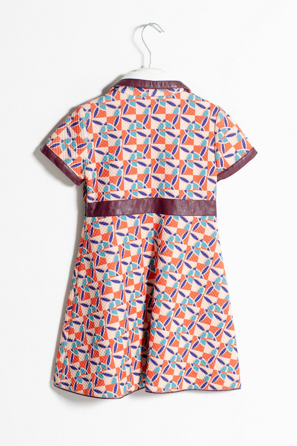 ValMax dress with pointed collar