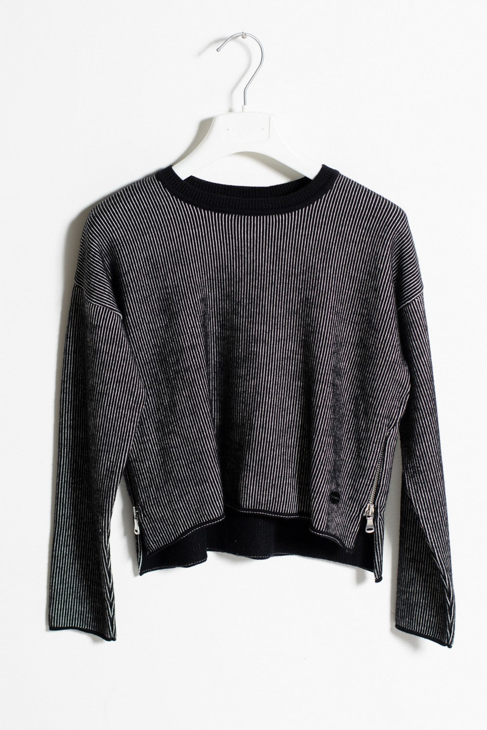 ValMax sweater with side zips
