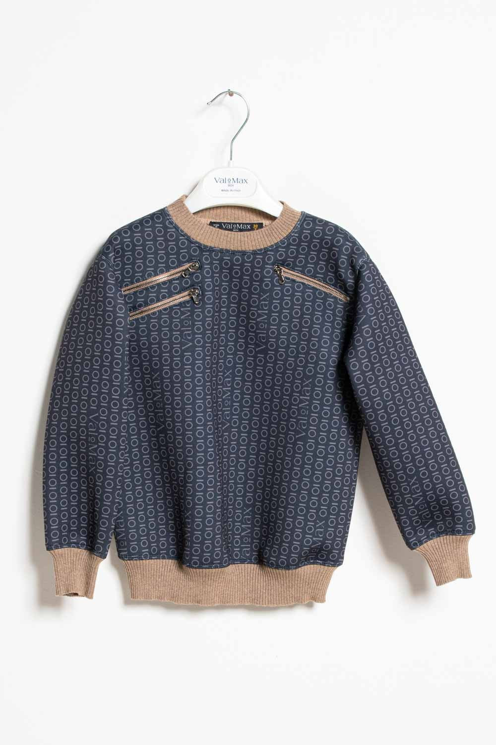 ValMax sweatshirt with printed fabric