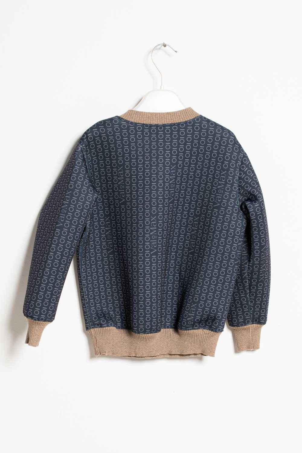 ValMax sweatshirt with printed fabric