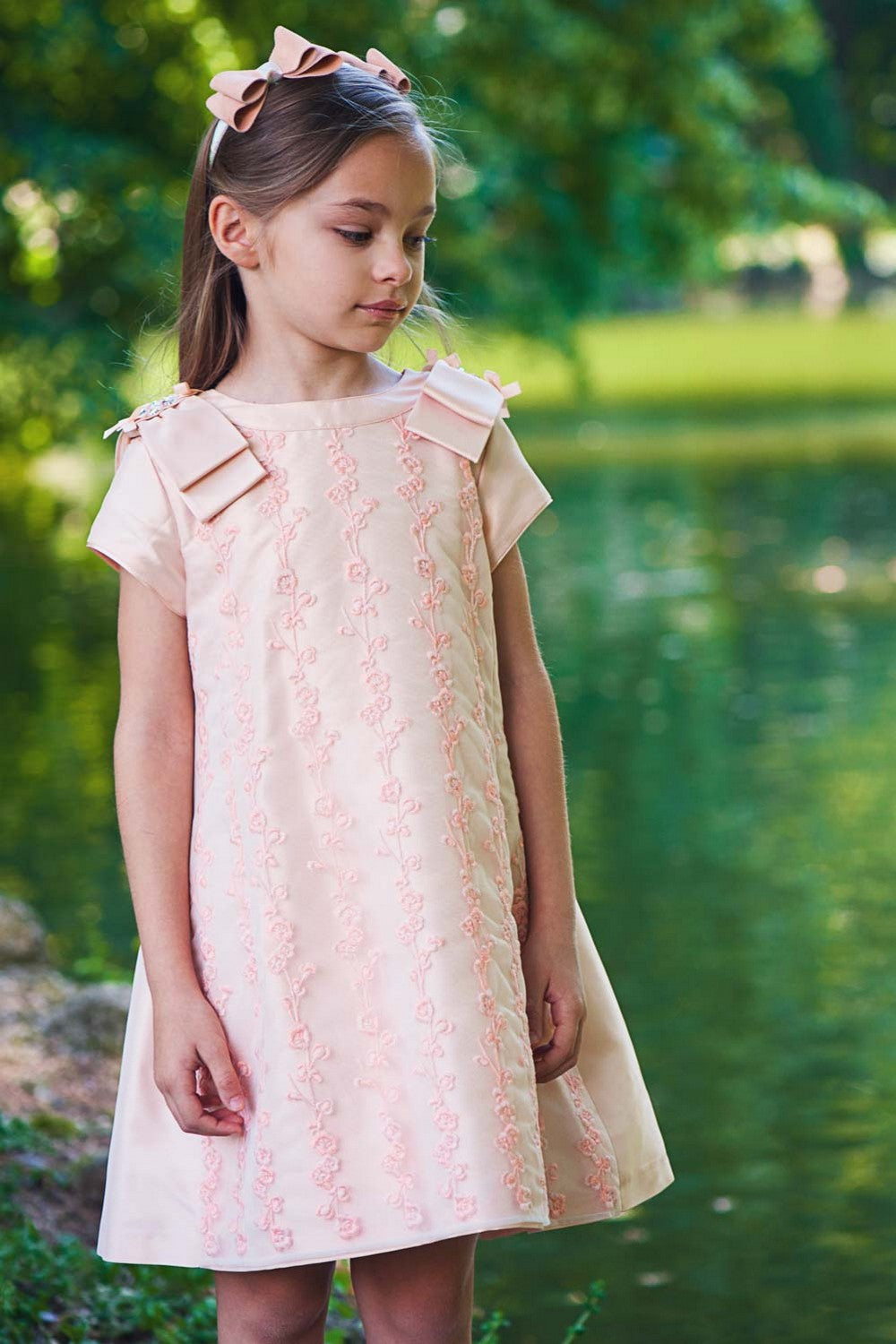 ValMax dress with floral embroidery