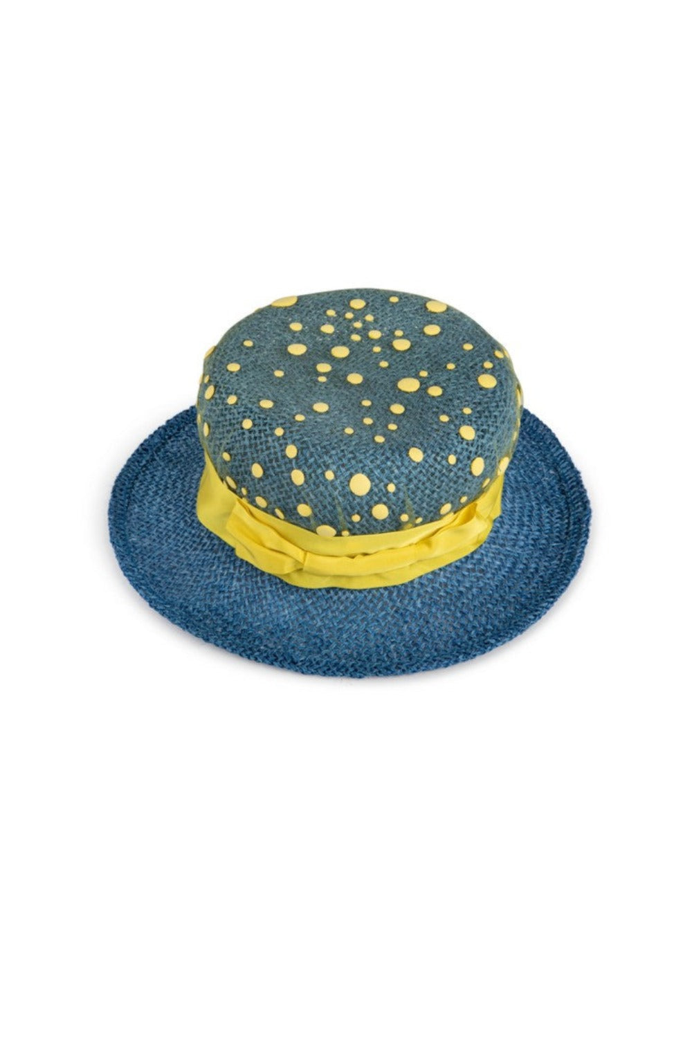 Straw hat covered in tulle