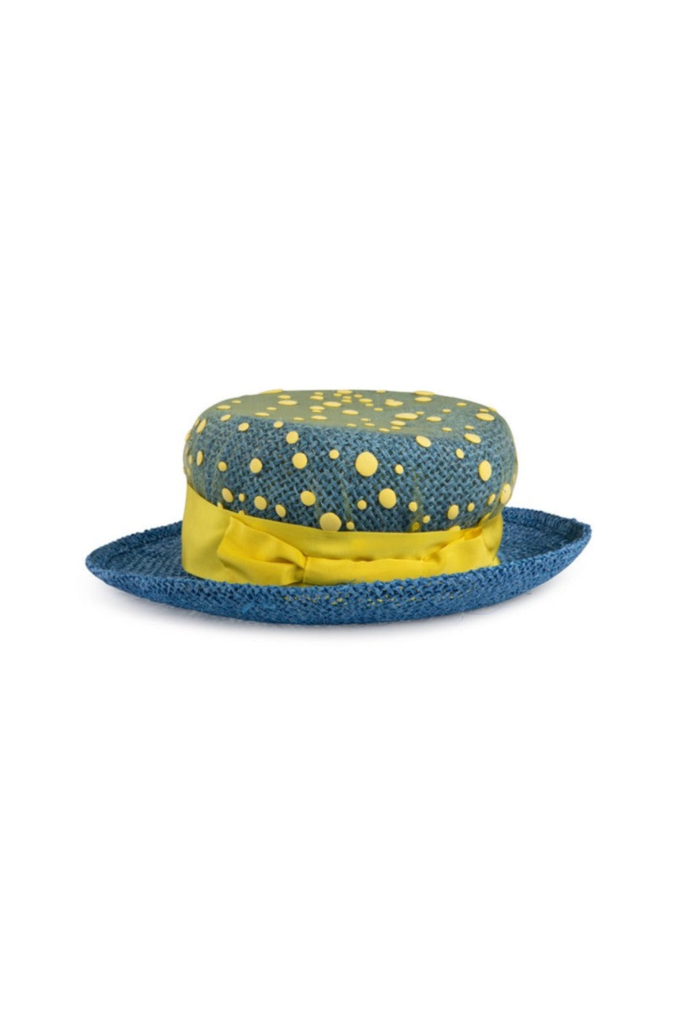 Straw hat covered in tulle