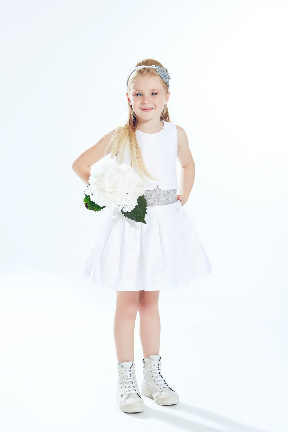 ValMax sleeveless pleated dress