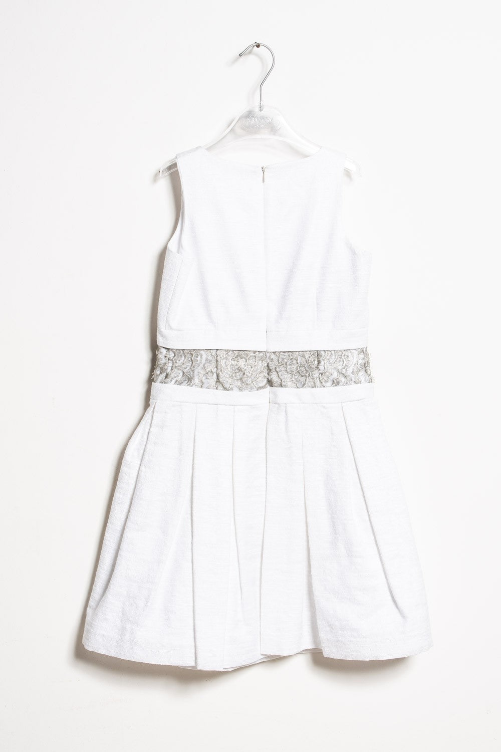 ValMax sleeveless pleated dress