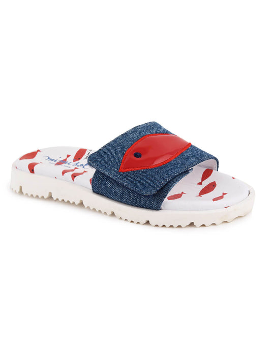 Denim sandal with little fish